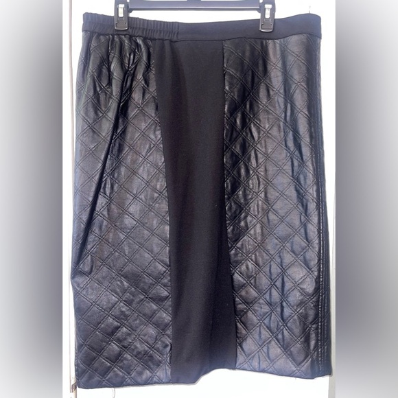 Catherine’s Quilted Faux Leather Skirt - Picture 3 of 5